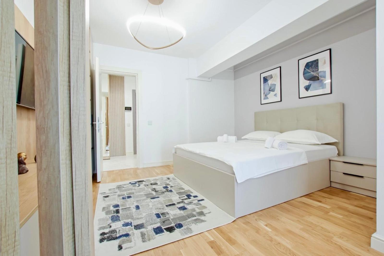 Himson-Blue Apartament Яш Екстериор снимка