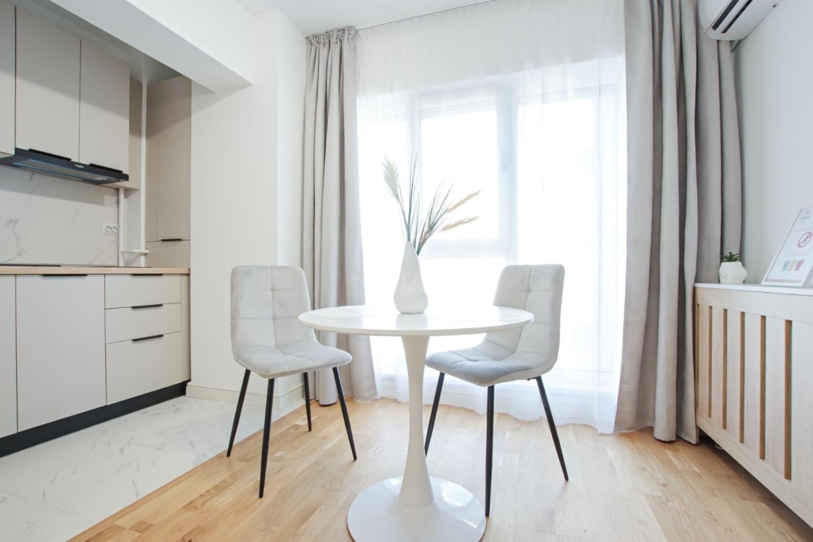 Himson-Blue Apartament Яш Екстериор снимка