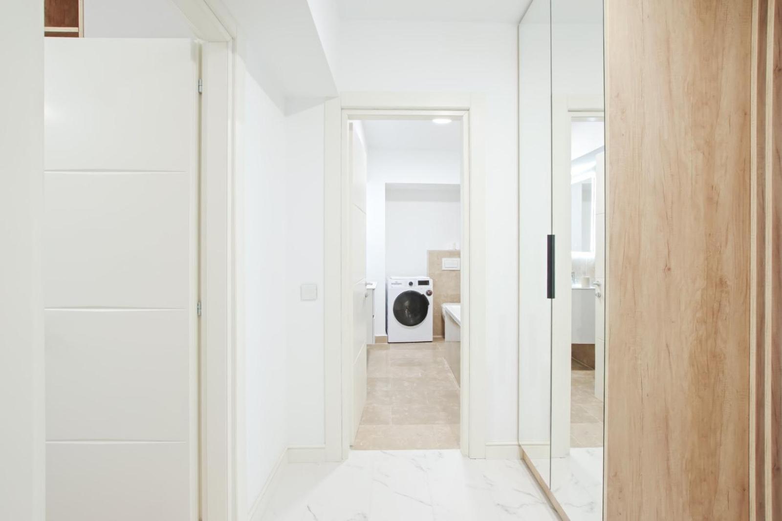 Himson-Blue Apartament Яш Екстериор снимка